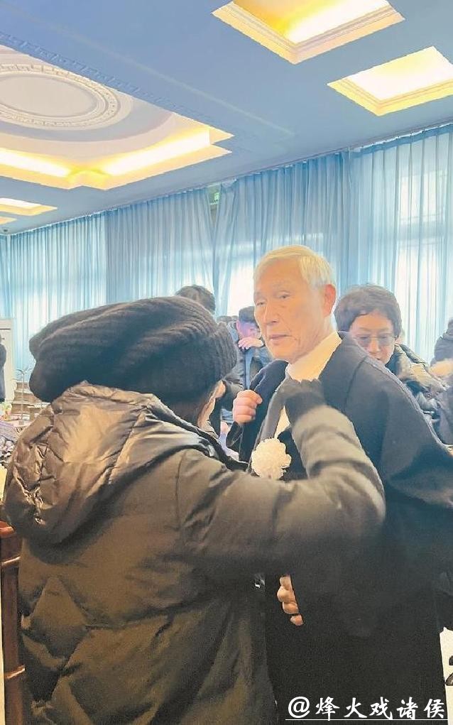 世界棋坛痛别聂棋圣，小林光一深情发文纪念，曹薰铉现场送别：未来天堂再对弈